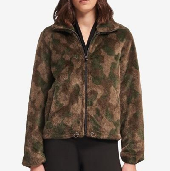 DKNY FAUX FUR CAMO JACKET Size medium